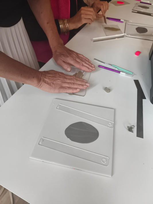 Atelier pâte polymère – fabrique tes créoles