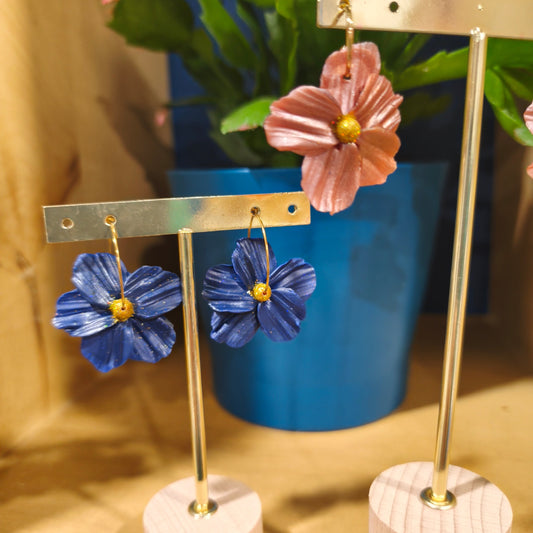 boucles d'oreille fleur en pâte polymère