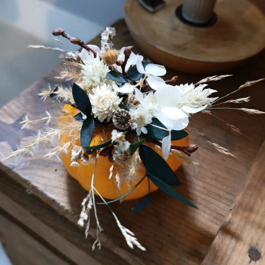 Atelier de création florale : « mini citrouille fleuries »
