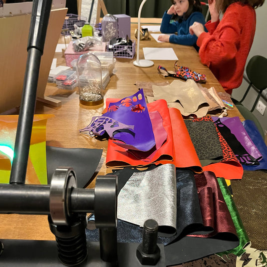 atelier bijoux en cuir revalorisé saint Renan