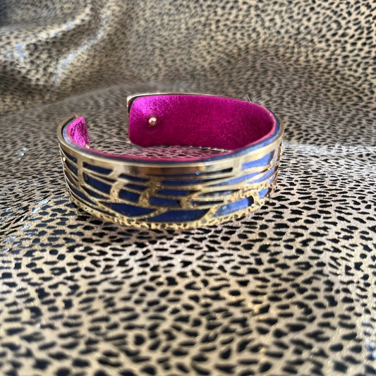 Atelier créatif – Bracelet manchette en cuir réversible